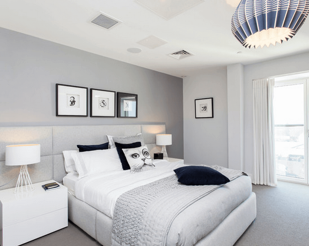 Màu sơn phòng ngủ đẹp là một trong những yếu tố quan trọng nhất của thiết kế phòng ngủ độc đáo. Từ các tông màu sáng như trắng đến các màu sắc nháy nháy, một màu sơn phòng ngủ thông minh và sáng tạo có thể mang đến cho bạn cảm giác sống động và thoải mái mỗi ngày.